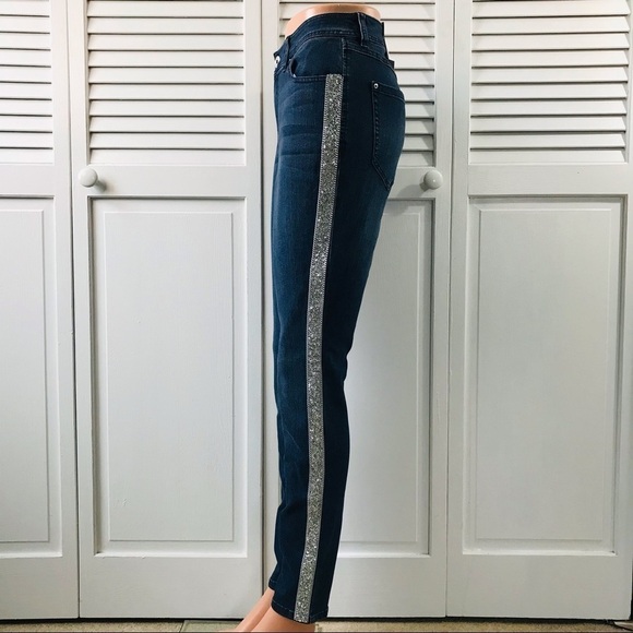 INC Embellished Indigo Skinny Leg Jeans Size 6 - Picture 4 of 10